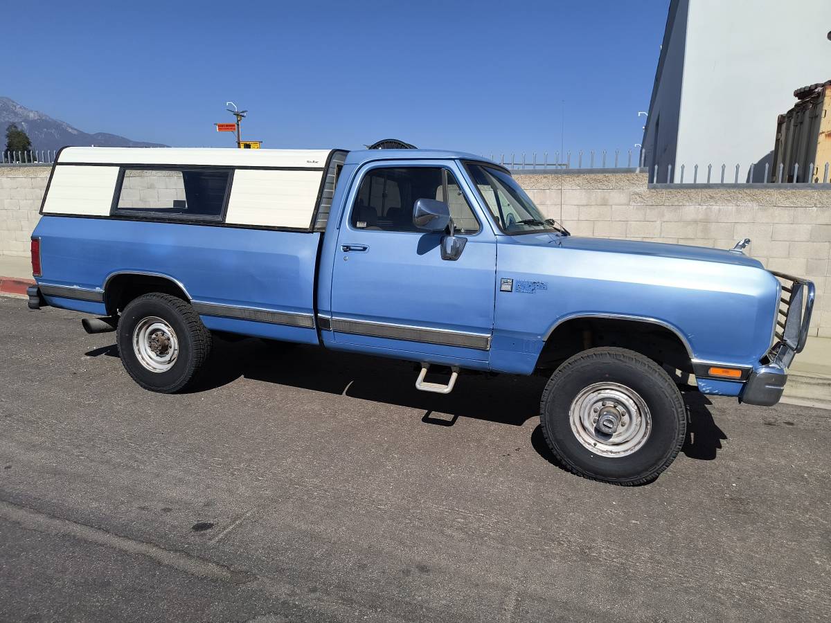 Dodge-w-350-diesel-1990-blue-7