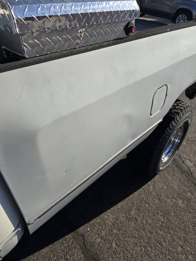 Dodge-w150-1984-white-12
