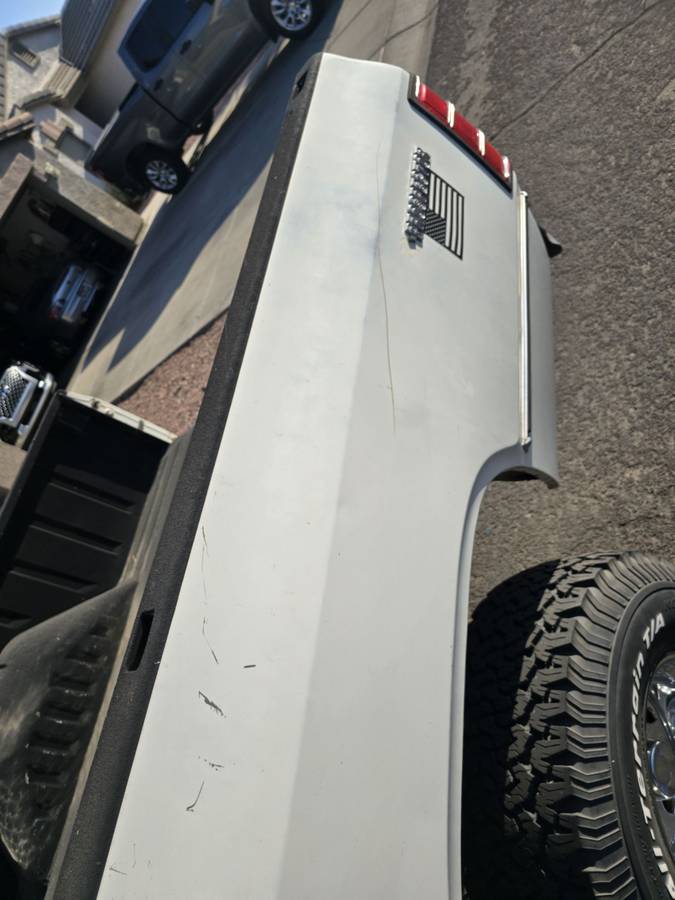 Dodge-w150-1984-white-20