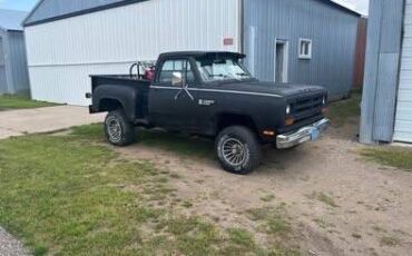 Dodge-w150-1985-black