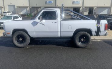 Dodge-w150-1985-white-2