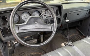 Dodge-w150-1990-silver-7