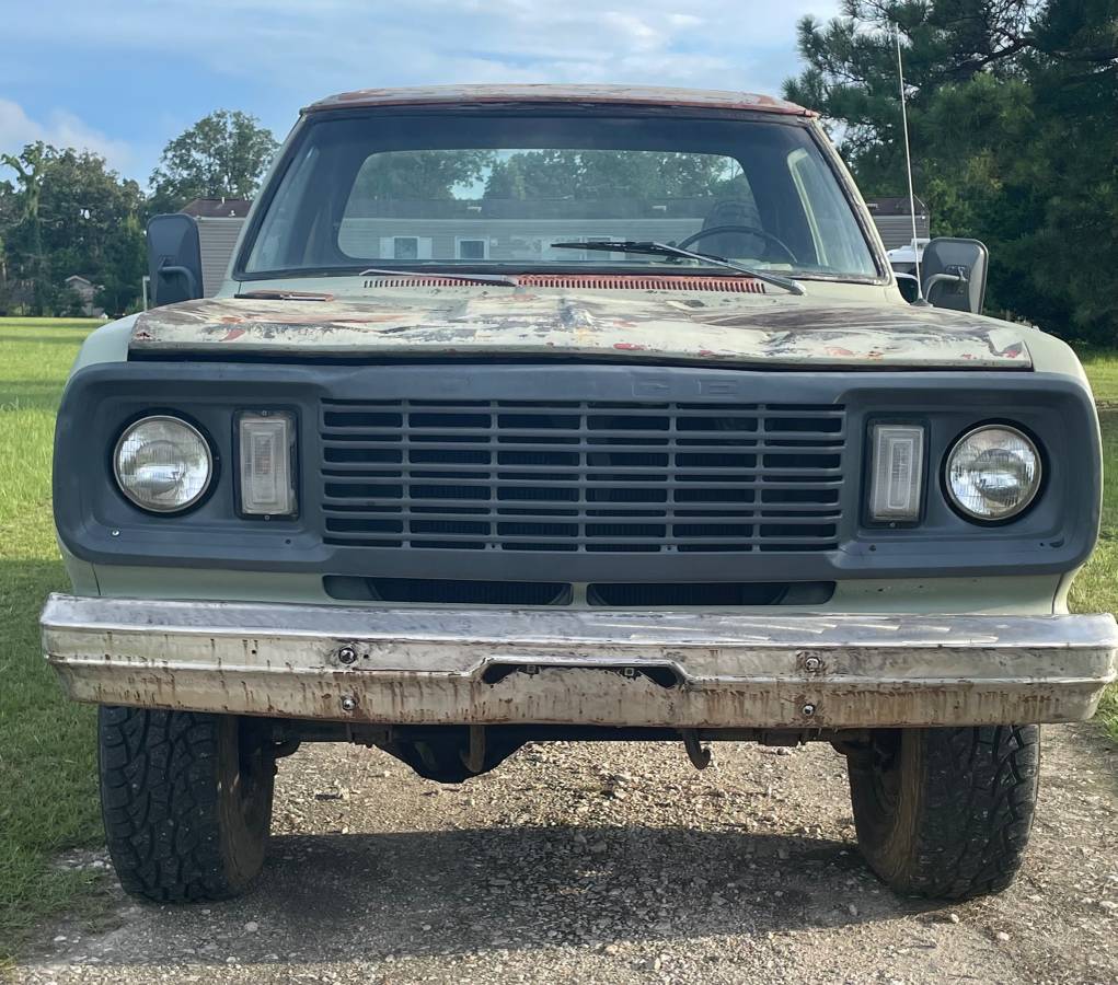 Dodge-w200-1977-green-4