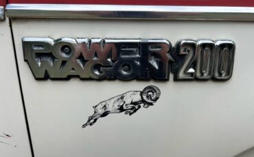 Dodge-w200-power-wagon-1980-red-6