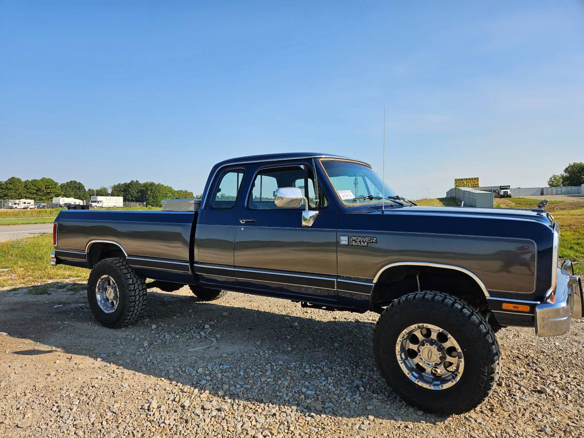 Dodge-w250-1990-7