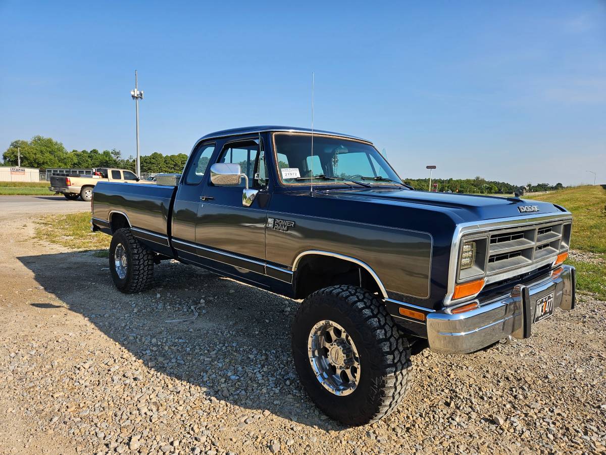 Dodge-w250-1990-9