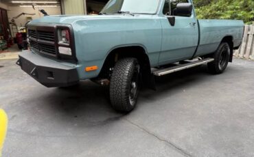 Dodge-w250-diesel-1992-blue-2