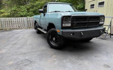 Dodge-w250-diesel-1992-blue-4