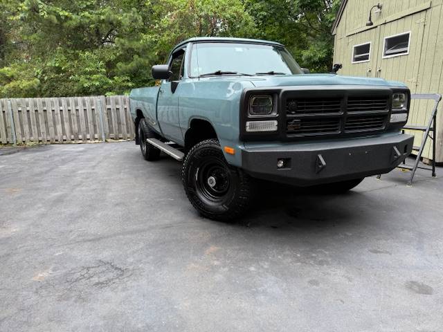 Dodge-w250-diesel-1992-blue-4