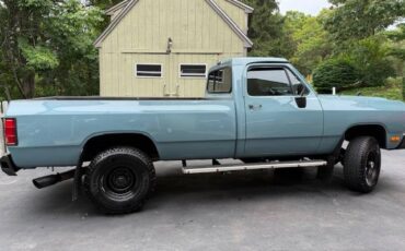 Dodge-w250-diesel-1992-blue-8