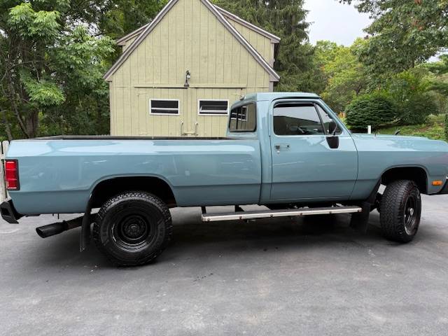 Dodge-w250-diesel-1992-blue-8