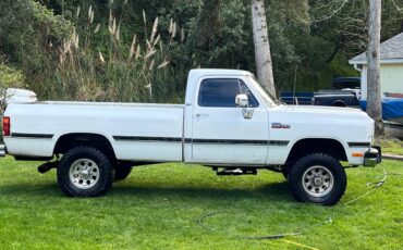 Dodge-w250-diesel-1992-white