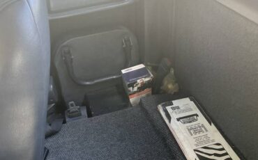 Dodge-w250-diesel-1992-white-11