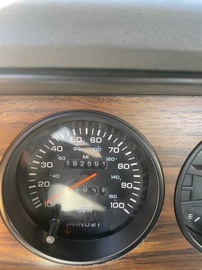 Dodge-w250-diesel-1992-white-2