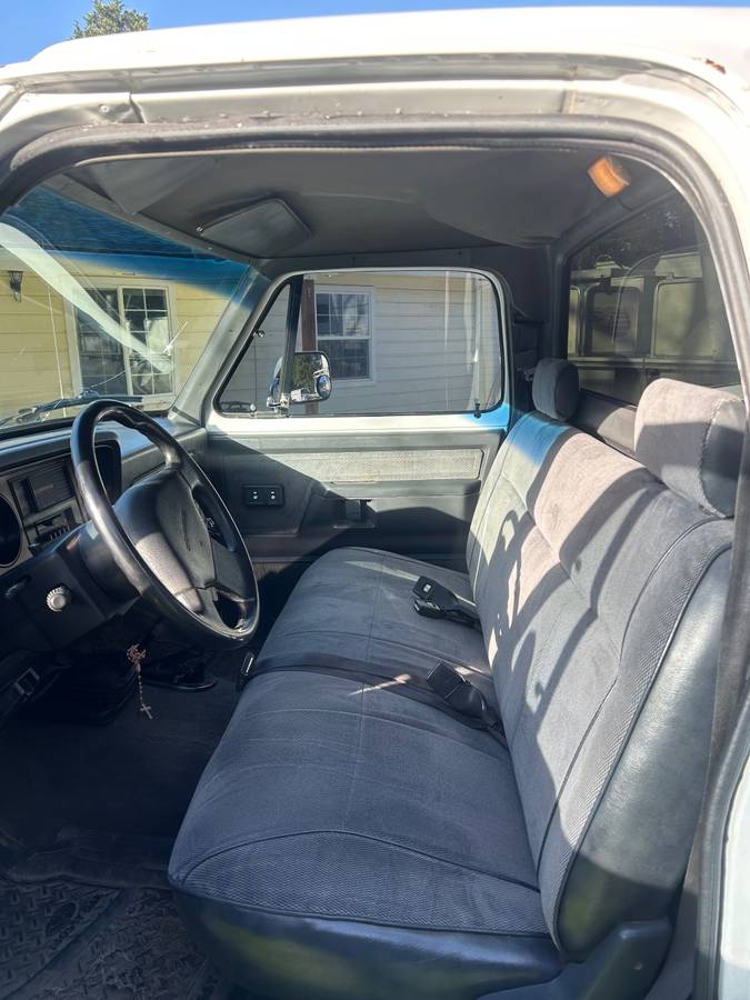 Dodge-w250-diesel-1992-white-5