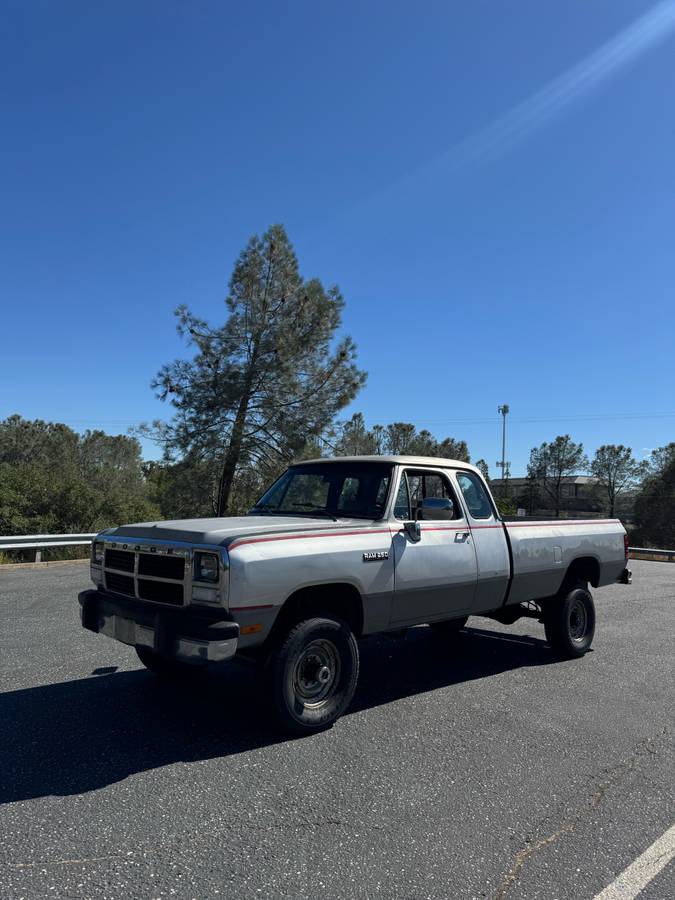 Dodge-w250-diesel-1993-17