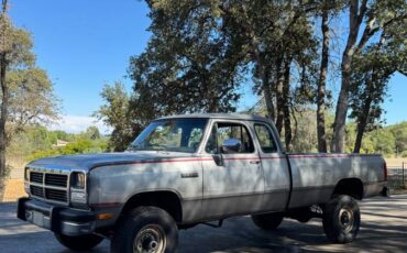 Dodge-w250-diesel-1993