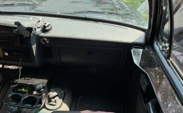 Dodge-w250-diesel-1993-black-3