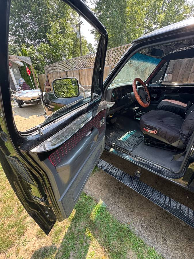 Dodge-w250-diesel-1993-black-4