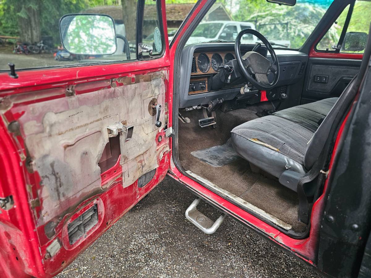 Dodge-w250-diesel-1993-black-7