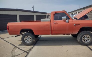 Dodge-w250-four-by-four-1989-red-1