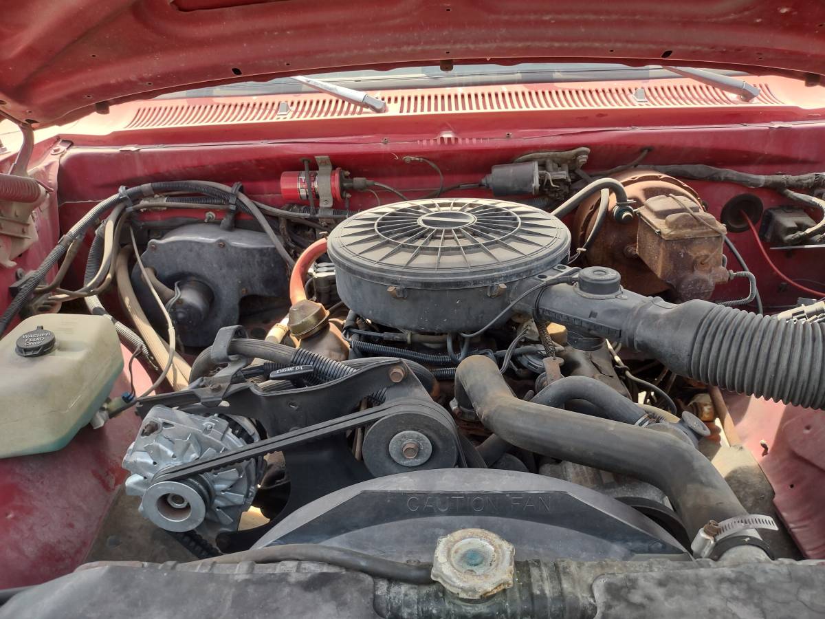 Dodge-w250-four-by-four-1989-red-2