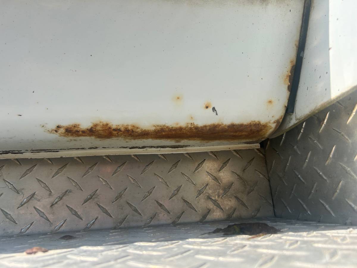 Dodge-w350-diesel-1990-white-12