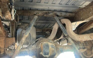 Dodge-w350-diesel-1990-white