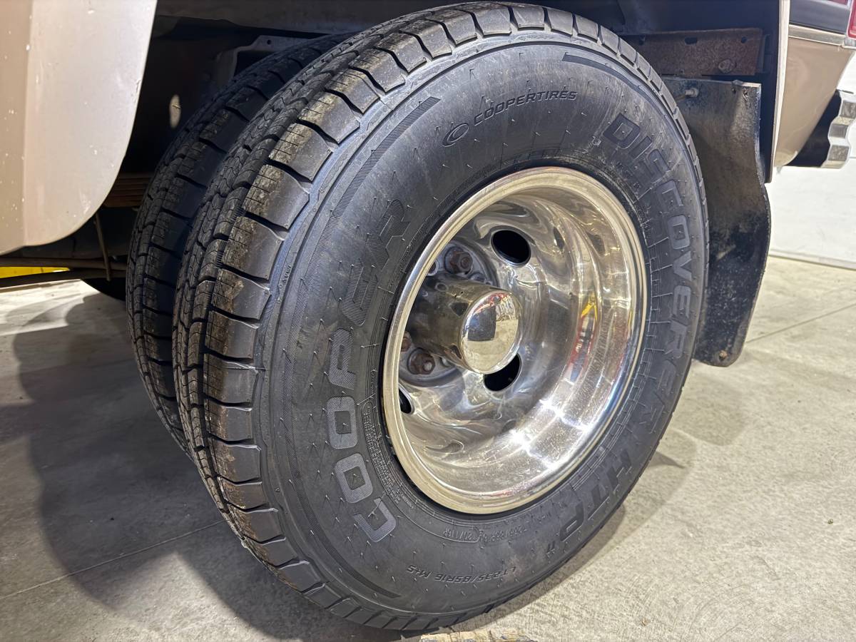 Dodge-w350-diesel-1991-brown-10