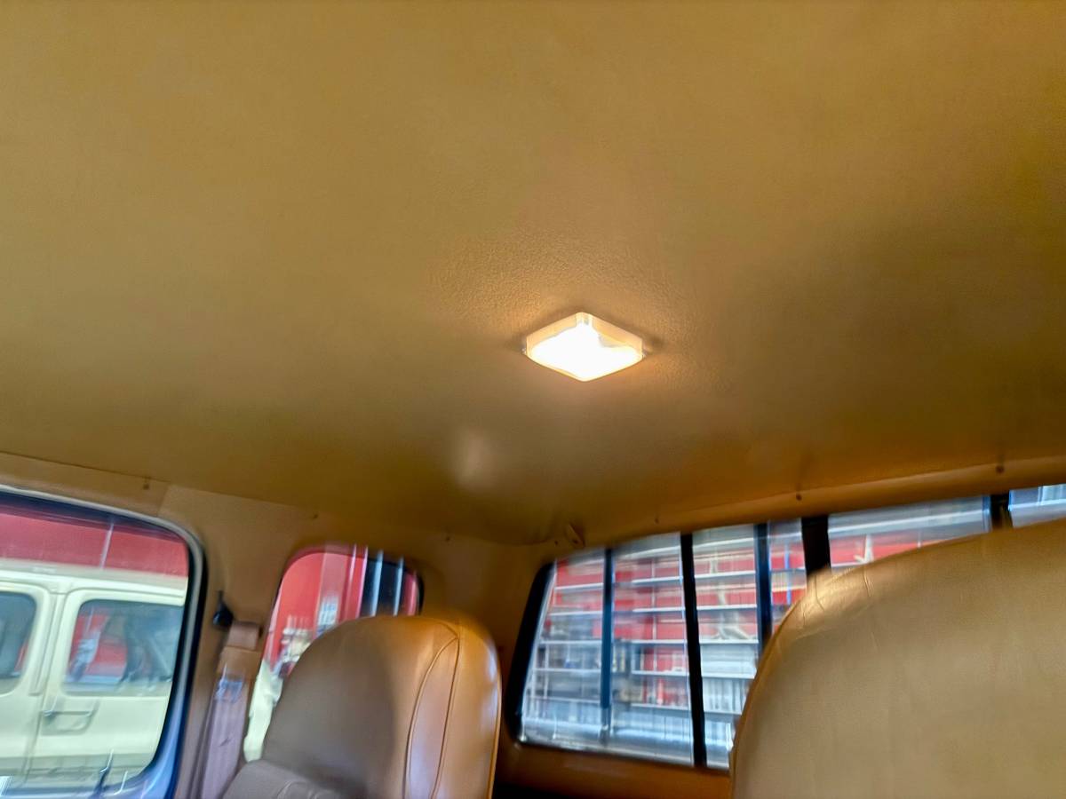 Dodge-w350-diesel-1991-brown-13
