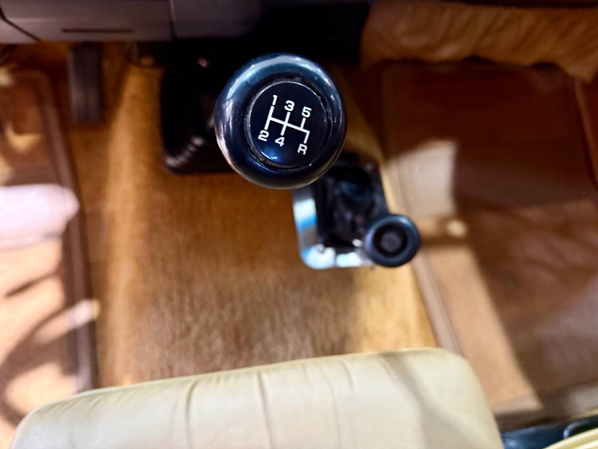 Dodge-w350-diesel-1991-brown-15