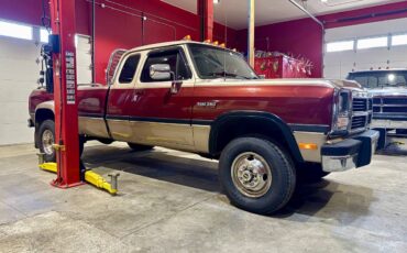 Dodge-w350-diesel-1991-brown