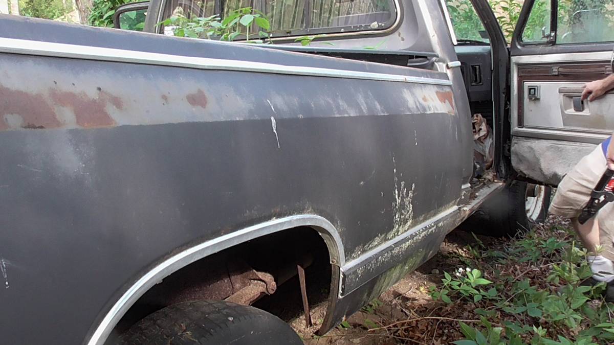 Dodge-w350-royal-se-1985-grey-3