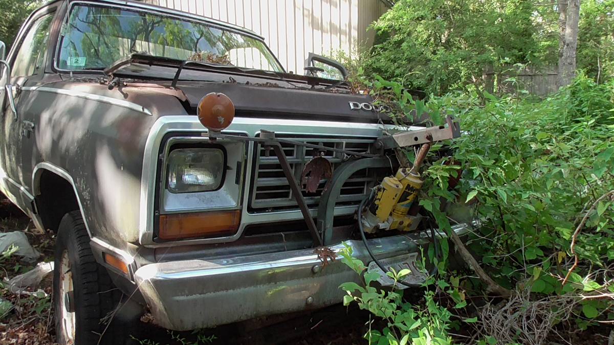 Dodge-w350-royal-se-1985-grey-6