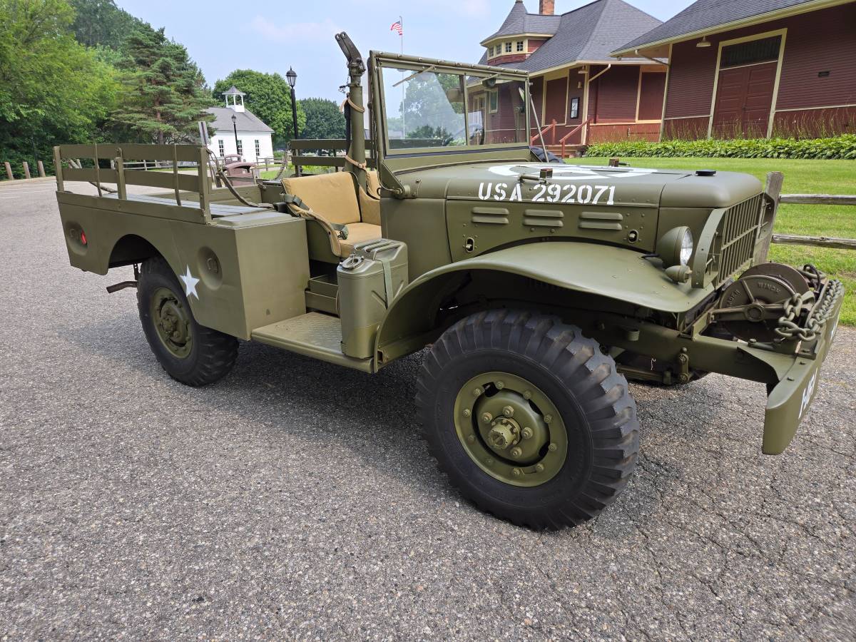 Dodge-wc-52-1942-9