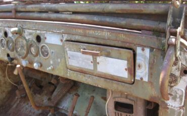 Dodge-wc52-1945-10
