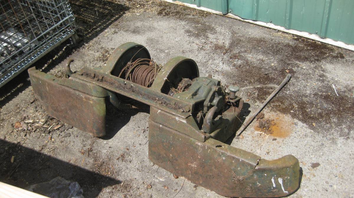Dodge-wc52-1945-12