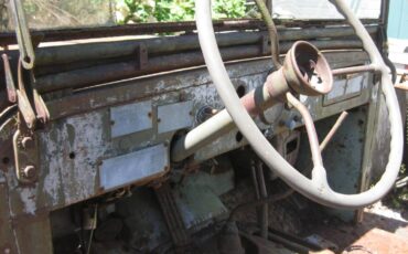 Dodge-wc52-1945-9
