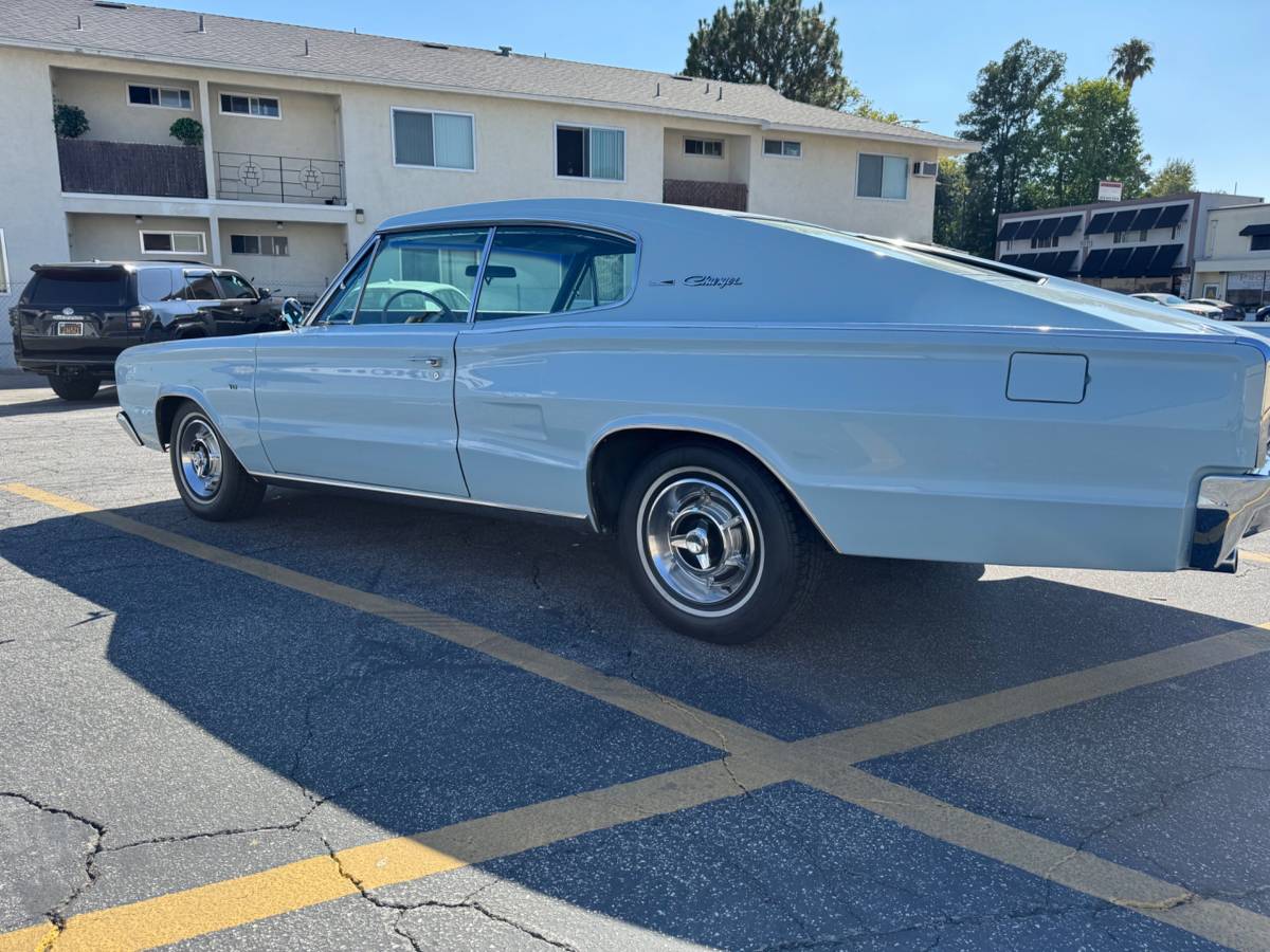 Doge-charger-1966-blue-1