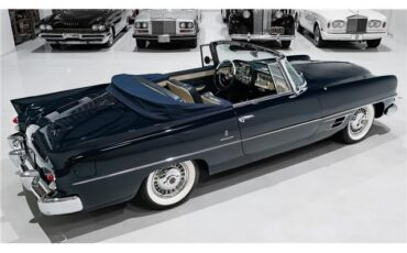 Dual-Ghia-Convertible-1957-Convertible-10