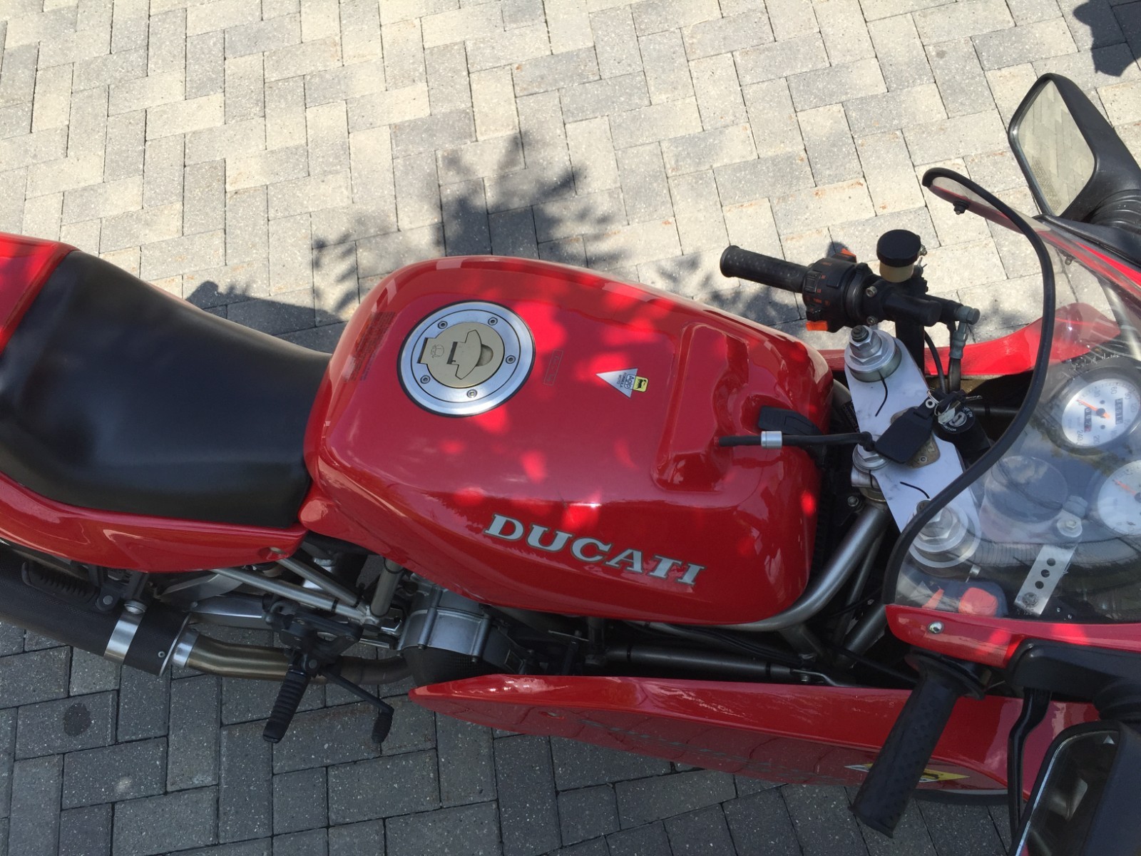 Ducati-Supersport-1995-10