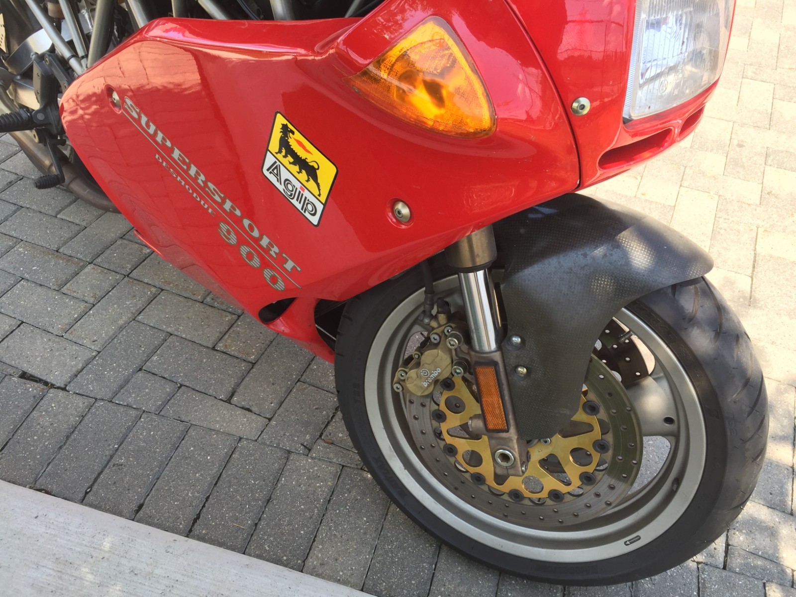 Ducati-Supersport-1995-16