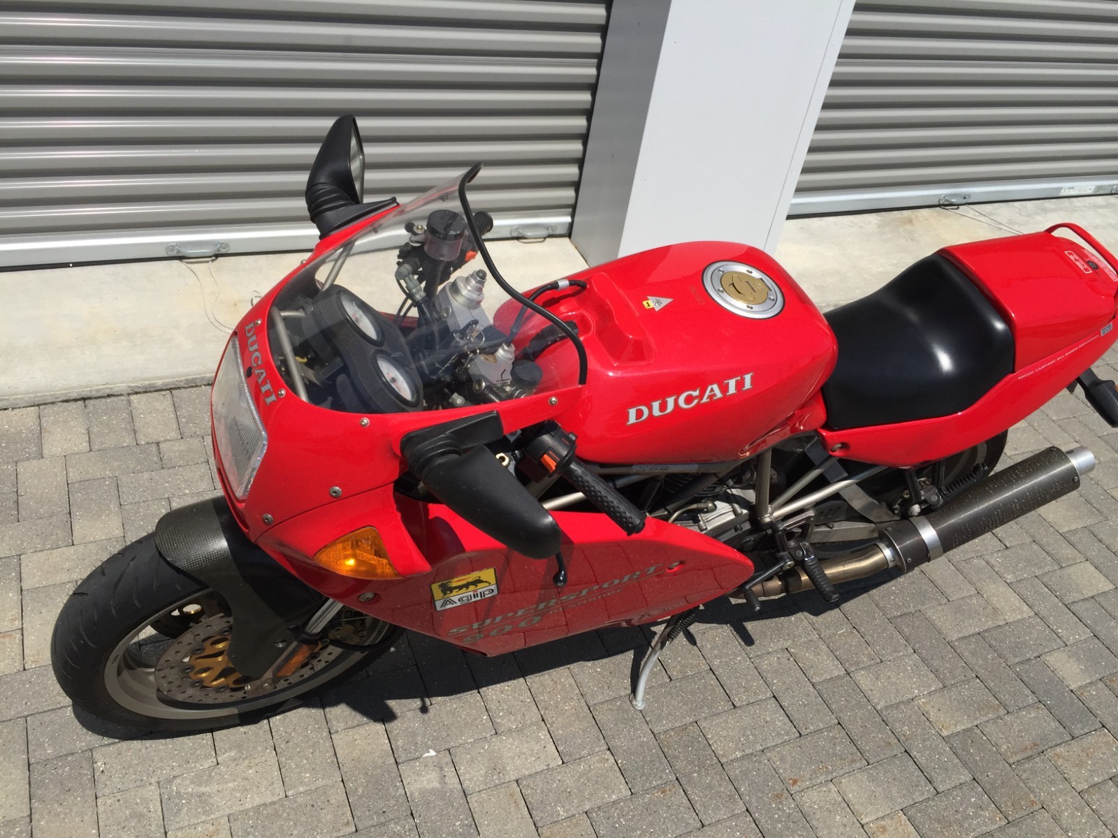 Ducati-Supersport-1995-18