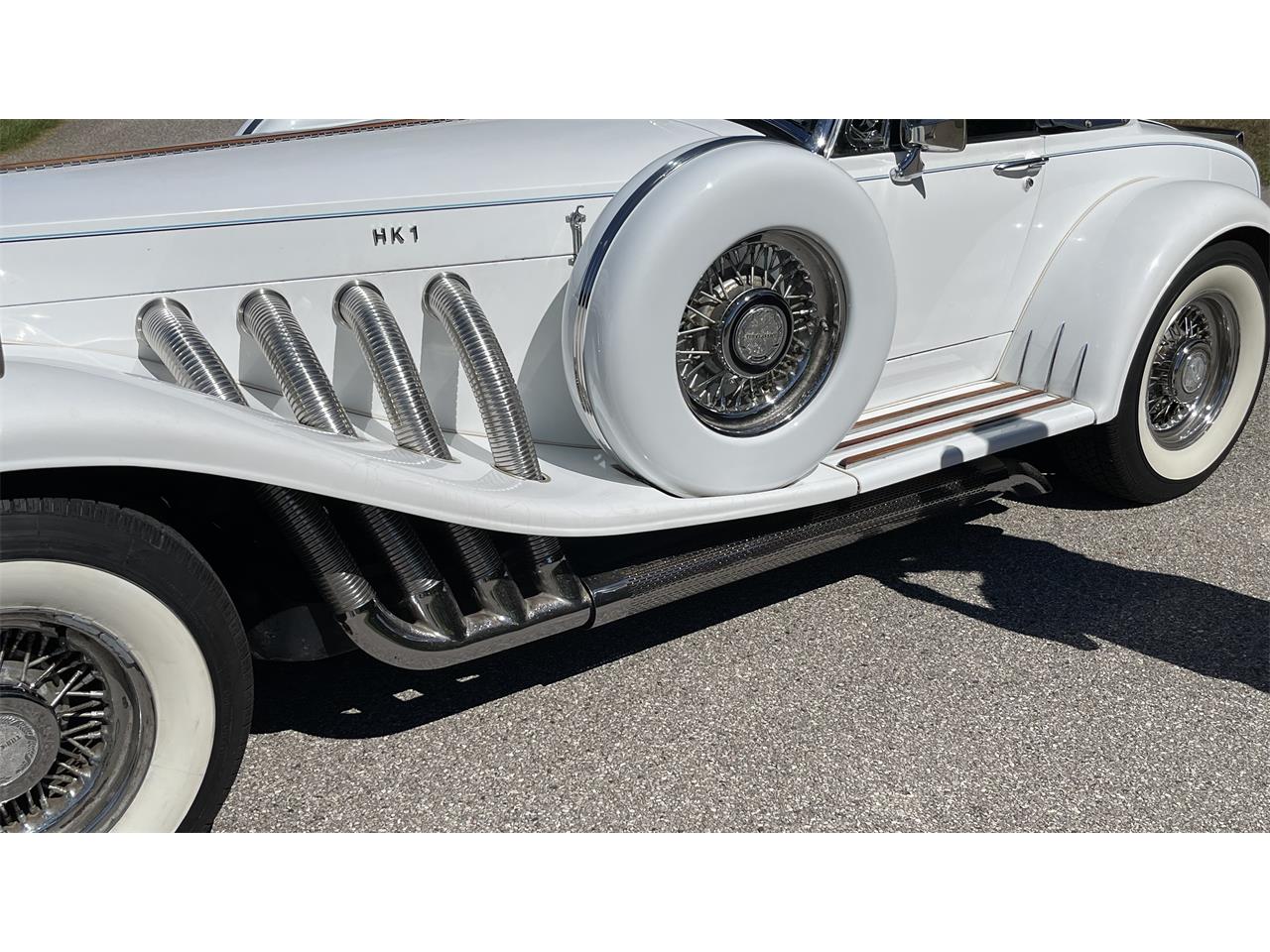 Duesenberg-Custom-1932-White-Blue-18