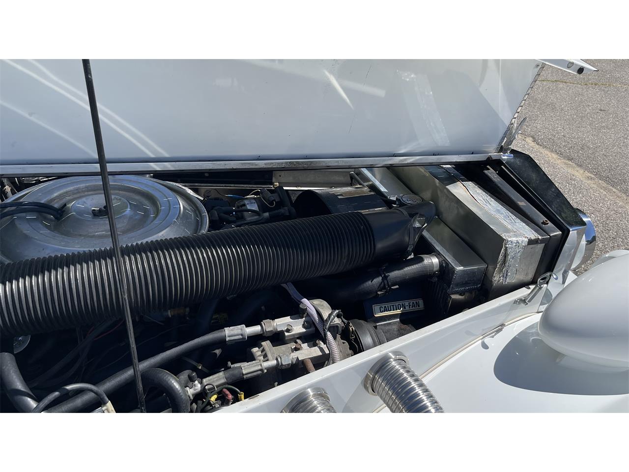 Duesenberg-Custom-1932-White-Blue-35