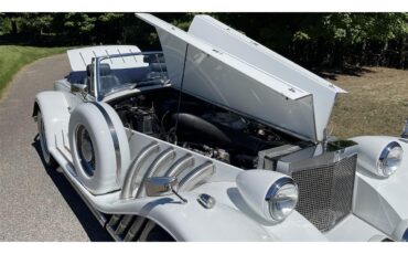 Duesenberg-Custom-1932-White-Blue-41