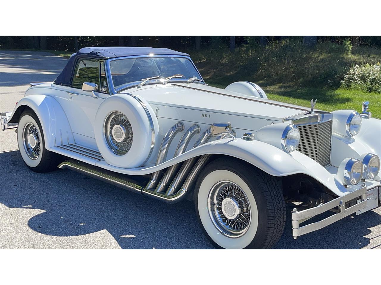 Duesenberg-Custom-1932-White-Blue-9
