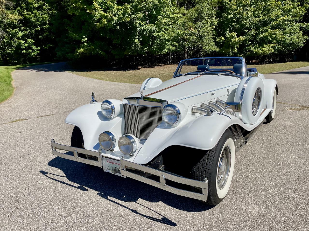 Duesenberg-Custom-1932-White-Blue