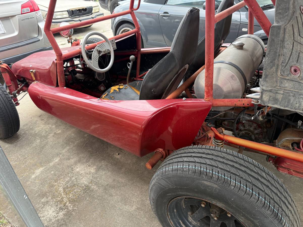 Dune-buggy-1967-red-4