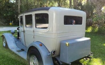 Durant-Sedan-1928-12